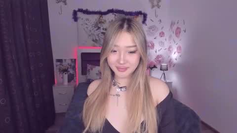 Melissa online show from December 30, 2024, 3:35 pm