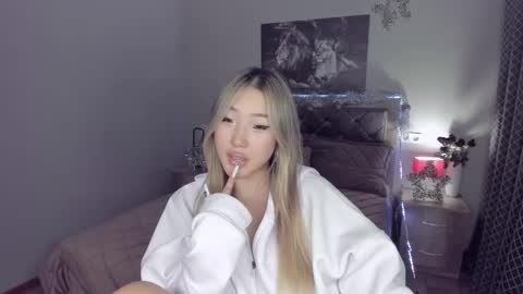 Melissa online show from January 4, 2025, 5:47 pm