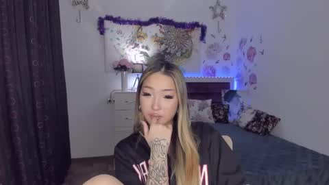 Melissa online show from February 3, 2025, 5:24 pm