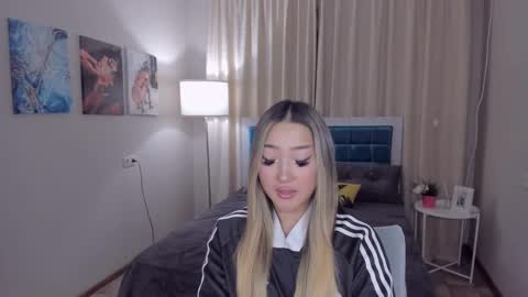 Melissa online show from February 7, 2025, 10:20 pm