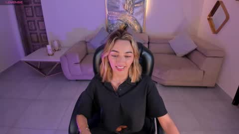 Call me Meli online show from November 20, 2025, 2:45 am