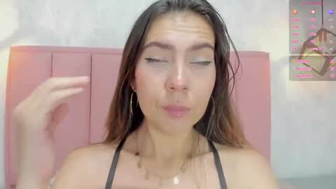 Snapshot of melissarouge chatting on September 30, 2025, 12:48 am online show from September 30, 2025, 12:48 am