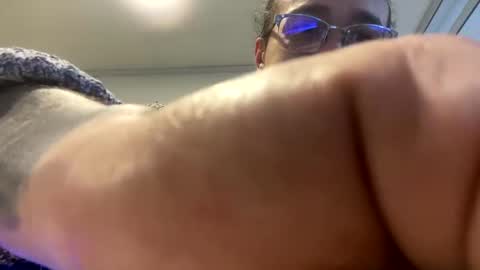 Snapshot of melkkor chatting on December 17, 2025, 1:33 am Melkkor Independient Model online show from December 17, 2025, 1:33 am