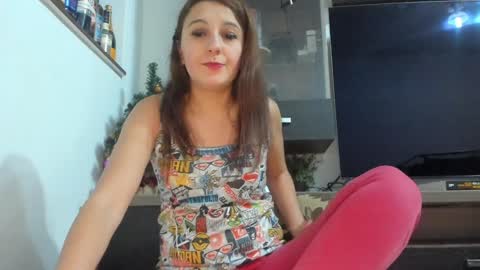 Snapshot of mellbell_ chatting on December 15, 2025, 7:51 pm MellyMell online show from December 15, 2025, 7:51 pm