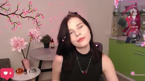 mellhyees online show from November 12, 2025, 4:18 pm