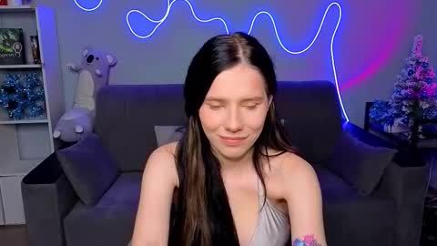 mellhyees online show from January 9, 2026, 5:26 pm