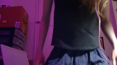 Mellifluenced online show from February 24, 2025, 1:46 am