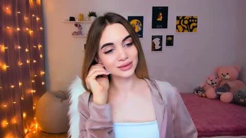 Snapshot of mellifluoustess chatting on December 25, 2024, 11:31 pm Tessa online show from December 25, 2024, 11:31 pm