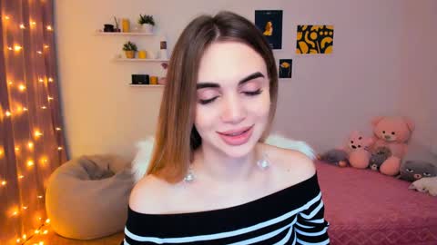 Snapshot of mellifluoustess chatting on January 17, 2025, 1:25 am Tessa online show from January 17, 2025, 1:25 am