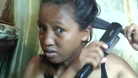 mellissa online show from November 19, 2025, 3:06 am