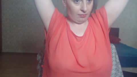 Snapshot of mellodyyyyyy chatting on June 23, 2026, 9:51 am mellodyyyyyy online show from June 23, 2026, 9:51 am