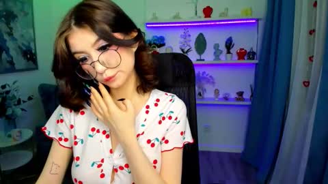 mellsawertyq online show from February 16, 2026, 9:11 pm