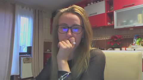 Melly online show from January 14, 2025, 7:38 am