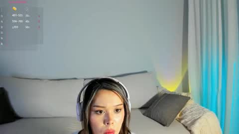 Snapshot of melmean chatting on November 2, 2025, 1:24 pm Mel online show from November 2, 2025, 1:24 pm