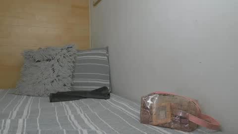 Snapshot of melodi_20 chatting on April 24, 2026, 11:56 am Melodi online show from April 24, 2026, 11:56 am
