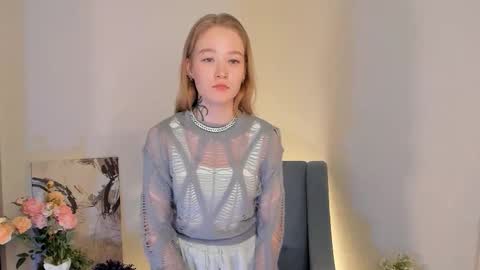 Snapshot of melodievejar chatting on December 17, 2025, 5:02 am melodievejar online show from December 17, 2025, 5:02 am