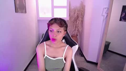 melody701583as online show from January 15, 2026, 12:32 pm