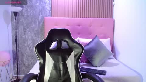 Melody online show from October 3, 2025, 9:23 pm