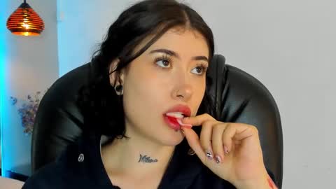 MELODY online show from January 3, 2025, 10:40 pm