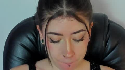 MELODY online show from February 2, 2025, 10:39 pm