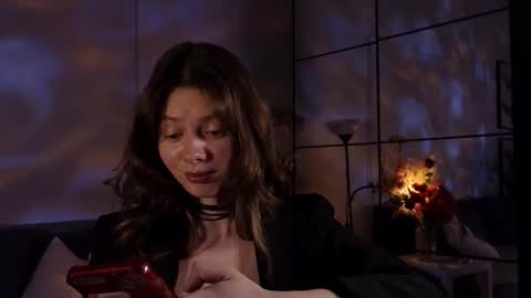 Snapshot of melodykey_x chatting on December 4, 2025, 3:10 pm melody online show from December 4, 2025, 3:10 pm