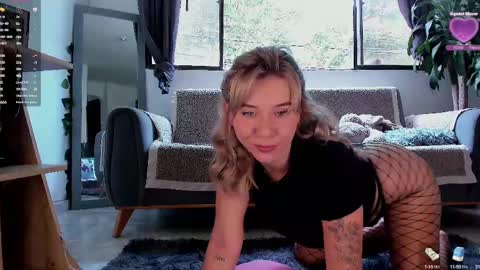 sophia online show from February 20, 2025, 7:08 pm