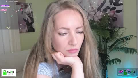 Snapshot of melodyys chatting on May 28, 2026, 4:37 pm Melody My schedule this week Wednesday Thursday Sunday online show from May 28, 2026, 4:37 pm