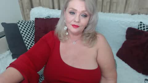 melyssamilfxxx online show from January 9, 2025, 6:15 pm
