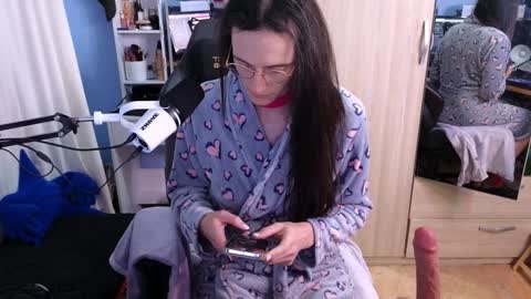 Snapshot of memikouki chatting on January 21, 2025, 8:43 pm Megumi Aina online show from January 21, 2025, 8:43 pm