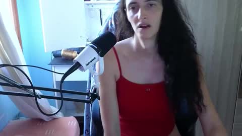Snapshot of memisecrets chatting on October 8, 2025, 3:31 pm Megumi  Aina online show from October 8, 2025, 3:31 pm