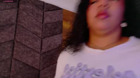  Memphis Williams  online show from April 7, 2026, 2:45 am