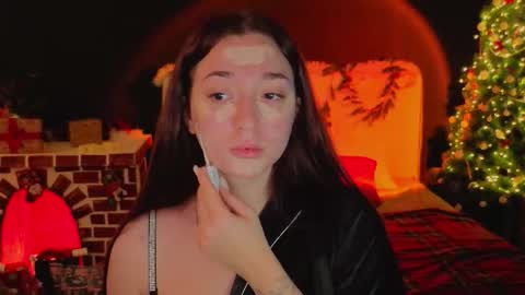 Mencialo online show from December 15, 2025, 1:54 am