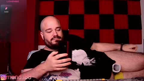 menditeta online show from January 17, 2025, 4:39 am