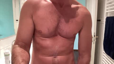 Snapshot of mensfantasy_bwc chatting on January 11, 2025, 2:25 pm Hannes online show from January 11, 2025, 2:25 pm