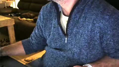 mentosgum online show from December 3, 2025, 5:55 pm