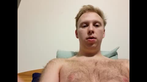 Snapshot of meow732 chatting on November 14, 2025, 6:45 am meow732 online show from November 14, 2025, 6:45 am