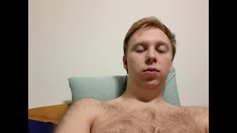 Snapshot of meow732 chatting on December 14, 2025, 10:20 am meow732 online show from December 14, 2025, 10:20 am