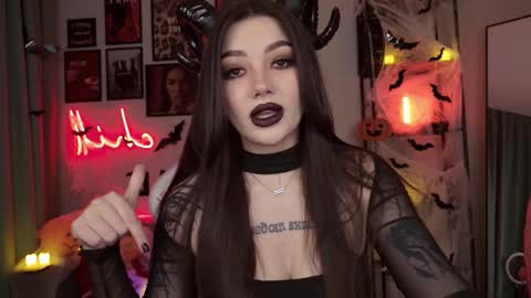 Amy Meow online show from October 31, 2025, 6:53 pm