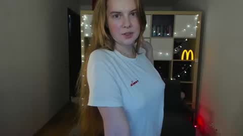 Flora  Next stream November 17th at 6  GMT online show from February 2, 2026, 7:07 am