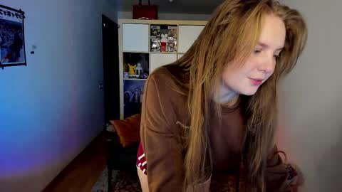 Snapshot of meow_k1tty chatting on May 12, 2026, 4:09 am Flora Next stream November 17th at 6 GMT online show from May 12, 2026, 4:09 am