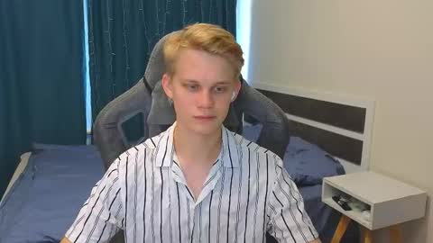 Mickey online show from October 18, 2025, 8:48 am