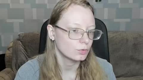 Snapshot of meowcr chatting on November 30, 2025, 1:04 pm meowcr online show from November 30, 2025, 1:04 pm