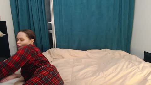 Snapshot of meowjey chatting on December 7, 2024, 1:18 pm Jey online show from December 7, 2024, 1:18 pm