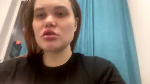 Snapshot of meowjey chatting on December 2, 2025, 12:05 am Jey online show from December 2, 2025, 12:05 am