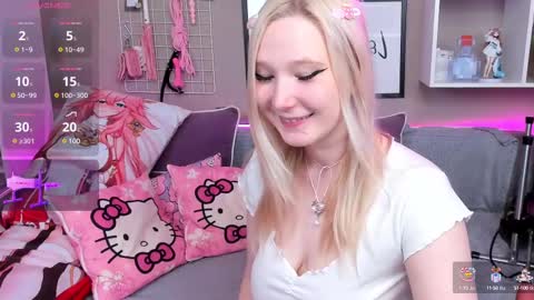 Snapshot of meowkakitty chatting on February 17, 2025, 1:15 am MeowkaKitty online show from February 17, 2025, 1:15 am