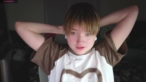 meowme online show from December 15, 2025, 6:34 pm