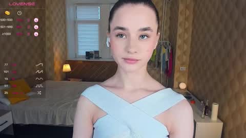 Julie online show from October 31, 2025, 12:06 pm