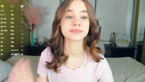 Julie online show from April 1, 2026, 9:32 am