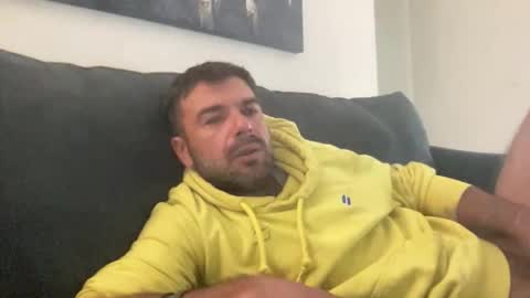 Snapshot of mercedes190d chatting on February 5, 2026, 1:27 pm Mercedes190d online show from February 5, 2026, 1:27 pm