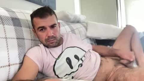 Snapshot of mercedes190d chatting on February 11, 2026, 6:02 pm Mercedes190d online show from February 11, 2026, 6:02 pm